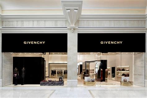 negozio givenchy milano